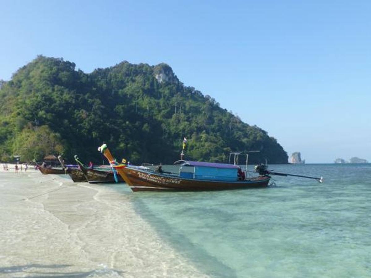 Apsara Tours Theme Tour Sea and sand